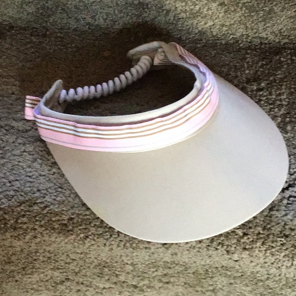 Visors - Picture 3 of 4